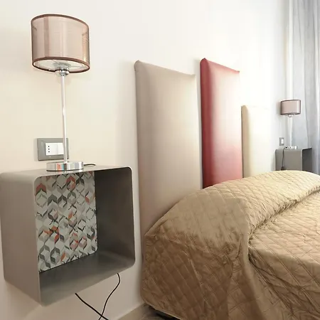 Ariston Tower Pise