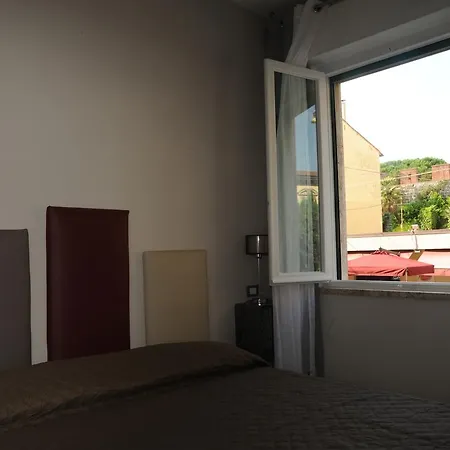 Ariston Tower Готель типу 