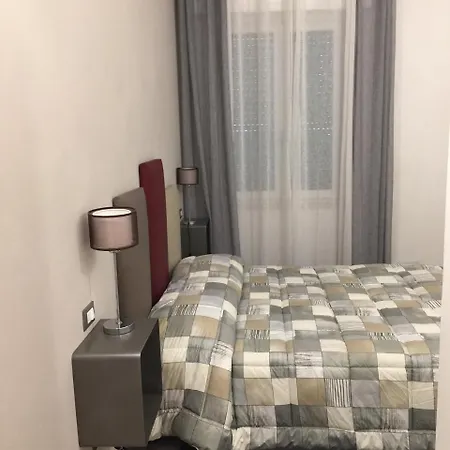 Ariston Tower Pise