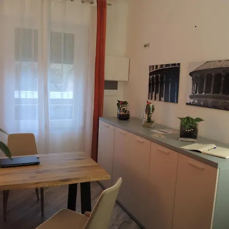 Couette-café Ariston Tower 2*