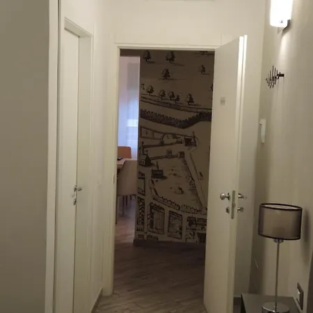 Ariston Tower Готель типу 